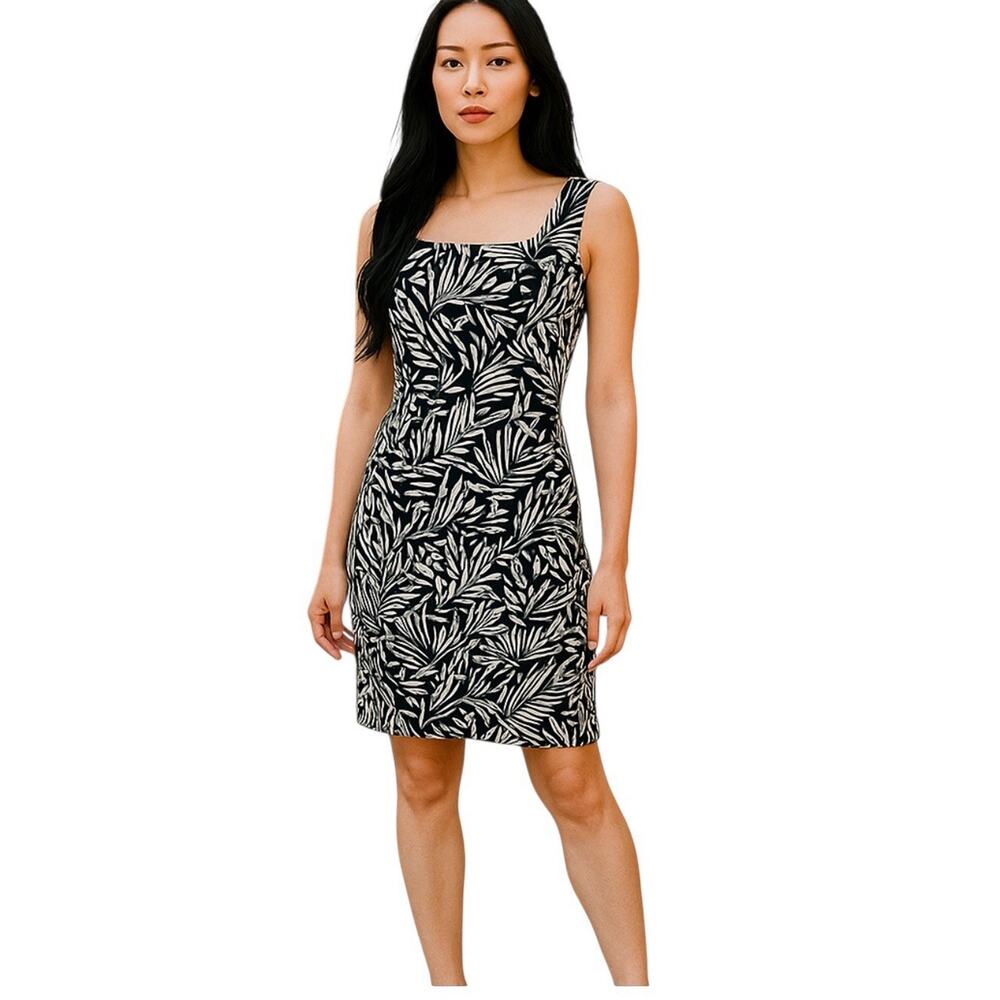 Travelsmith Dress Womens Size 14 Black White A Line Sheath USA Easy Care Stylish